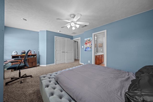 2413 Quiet Arbor Lane, Pearland, TX 77581