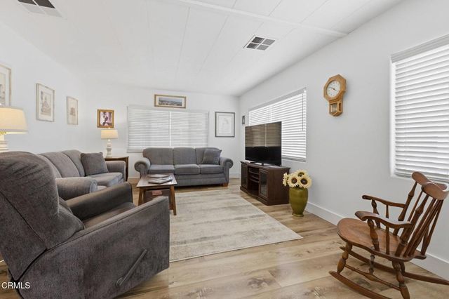 151 Shelley Circle 151, Ventura, CA 93003