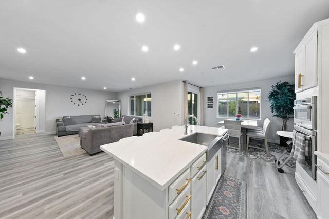 3100 Colt Ct, Rocklin, CA 95765