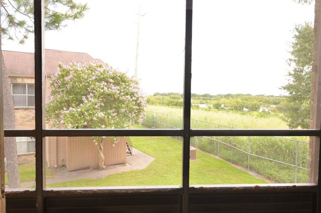 10555 Turtlewood Court 1403, Houston, TX 77072