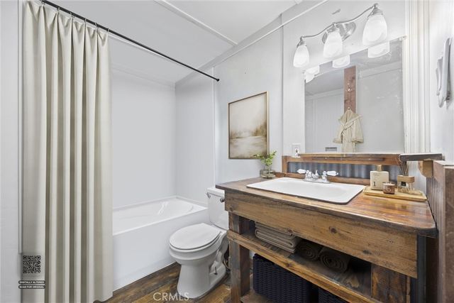 77 Cinnamon Lane, Bakersfield, CA 93308