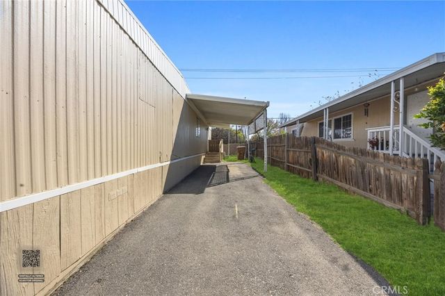 77 Cinnamon Lane, Bakersfield, CA 93308