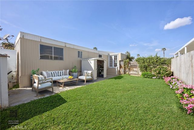 77 Cinnamon Lane, Bakersfield, CA 93308