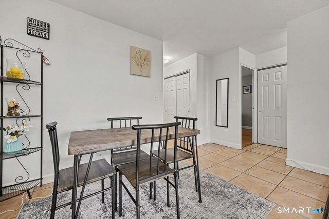 91 Strawberry Hill Avenue 533, Stamford, CT 06902