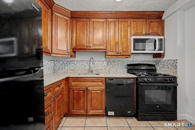 91 Strawberry Hill Avenue 533, Stamford, CT 06902