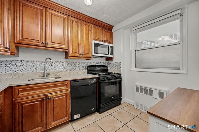 91 Strawberry Hill Avenue 533, Stamford, CT 06902