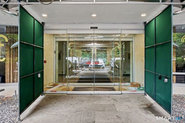 91 Strawberry Hill Avenue 533, Stamford, CT 06902
