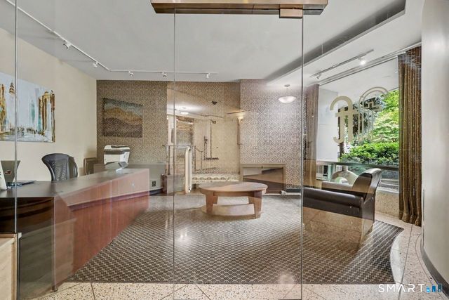 91 Strawberry Hill Avenue 533, Stamford, CT 06902