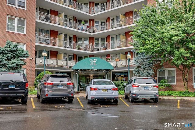 91 Strawberry Hill Avenue 533, Stamford, CT 06902