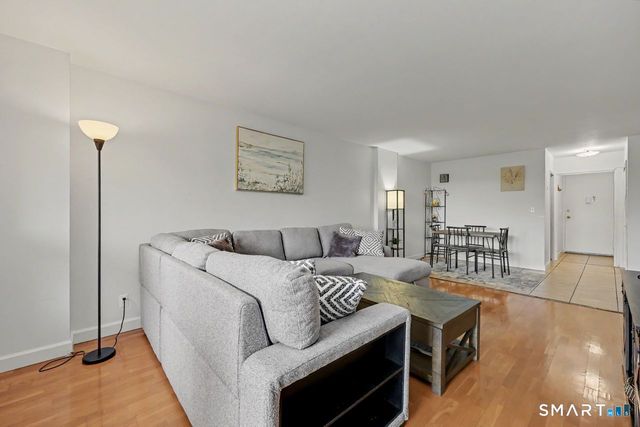 91 Strawberry Hill Avenue 533, Stamford, CT 06902