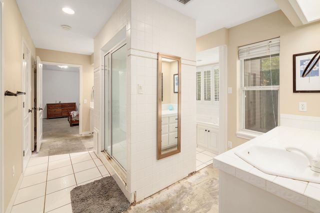 286 Arbors CIR, Elgin, TX 78621