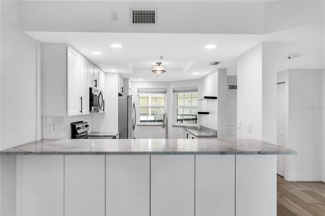 1000 S HARBOUR ISLAND BOULEVARD 2511, Tampa, FL 33602