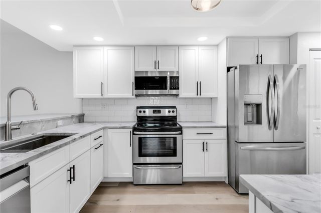 1000 S HARBOUR ISLAND BOULEVARD 2511, Tampa, FL 33602