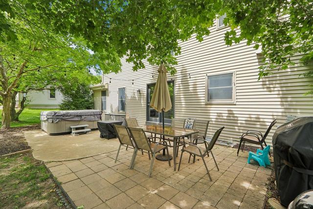 1241 Riverton DRIVE, Mukwonago, WI 53149