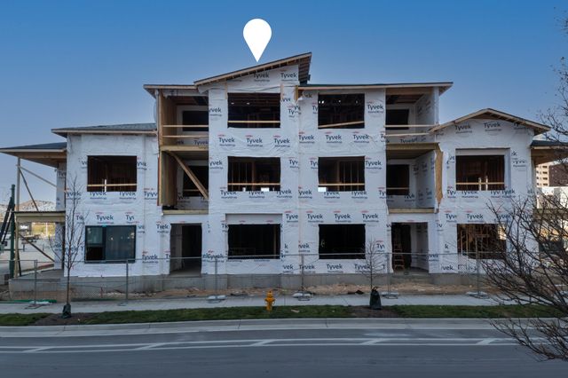 128 W 4th Street, Covington, KY 41011