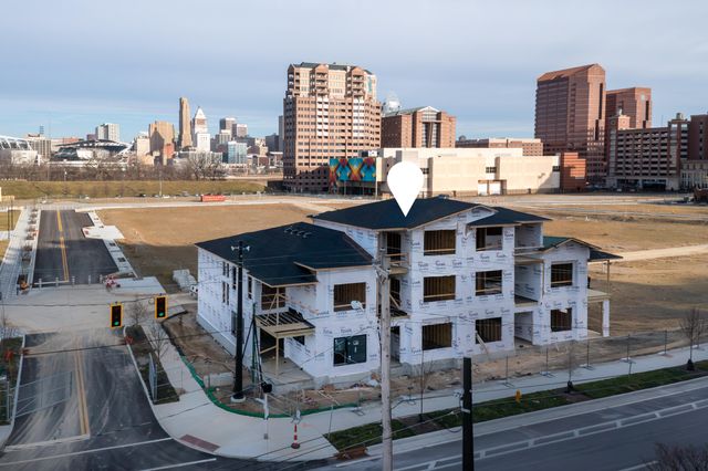 128 W 4th Street, Covington, KY 41011