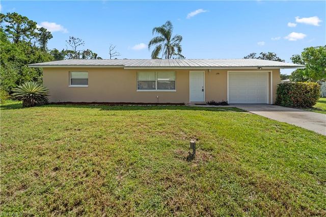 1290 Barrett RD, North Fort Myers, FL 33903