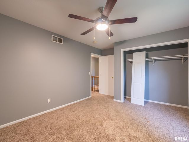 3317 W RICHWOODS Boulevard, Peoria, IL 61604