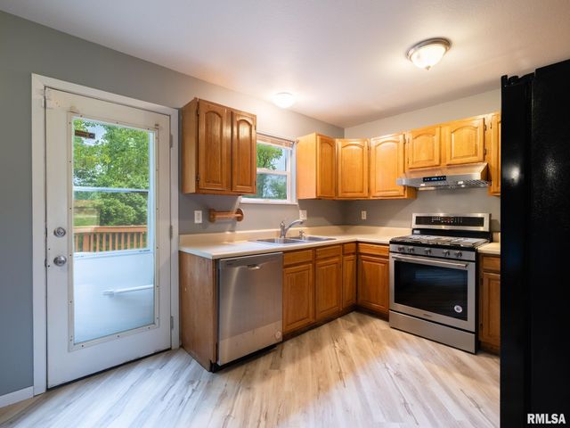 3317 W RICHWOODS Boulevard, Peoria, IL 61604