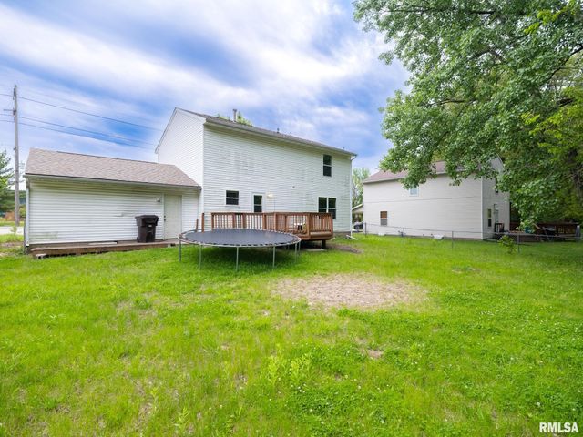 3317 W RICHWOODS Boulevard, Peoria, IL 61604