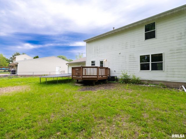 3317 W RICHWOODS Boulevard, Peoria, IL 61604