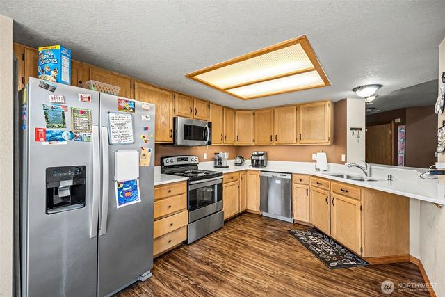 5520 Cricket Ln SE, Lacey, WA 98503