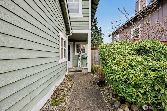 5520 Cricket Ln SE, Lacey, WA 98503