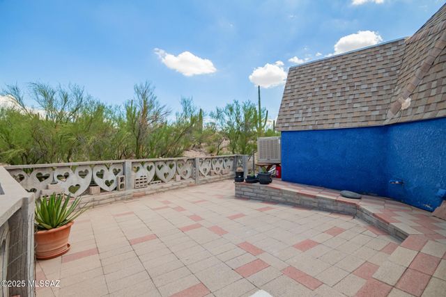 5821 W Gerhart Road, Tucson, AZ 85745