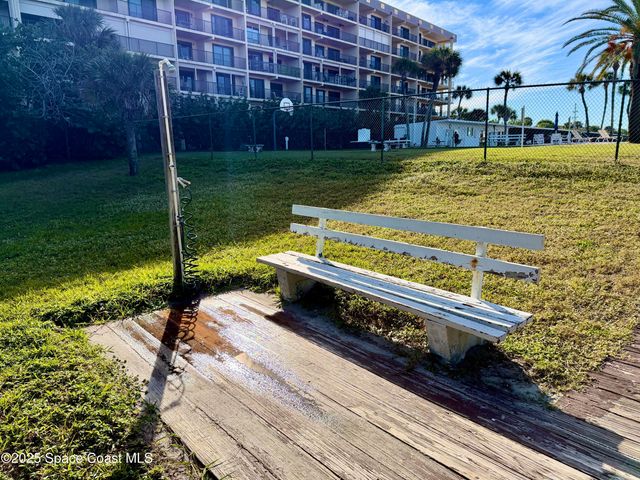 3190 N Atlantic Avenue 105, Cocoa Beach, FL 32931