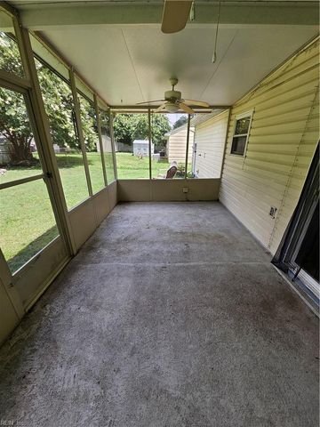 3413 Newport DR, Chesapeake, VA 23321