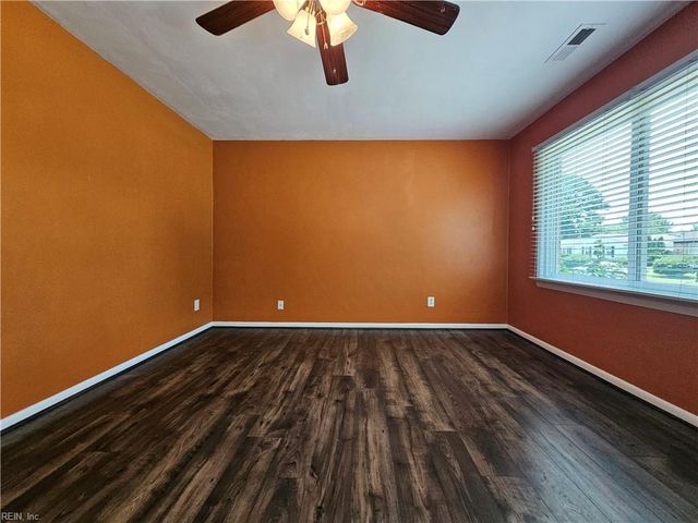 3413 Newport DR, Chesapeake, VA 23321