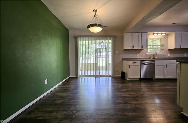 3413 Newport DR, Chesapeake, VA 23321
