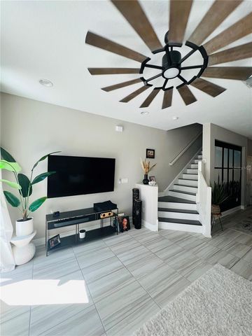 2429 FOGGY CREEK CIRCLE, Clearwater, FL 33764