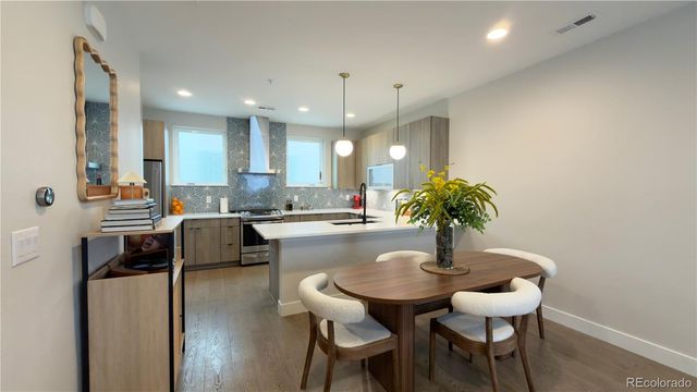 2870 Tremont Place, Denver, CO 80205