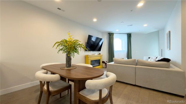 2870 Tremont Place, Denver, CO 80205