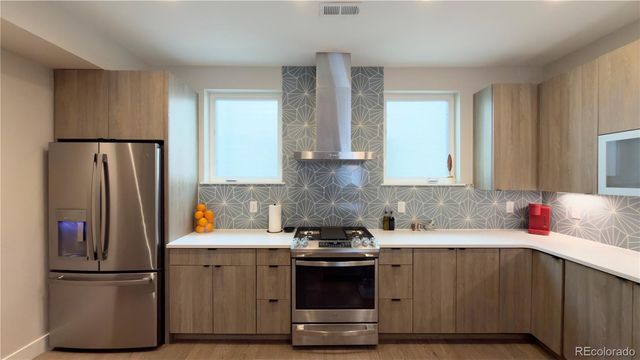 2870 Tremont Place, Denver, CO 80205