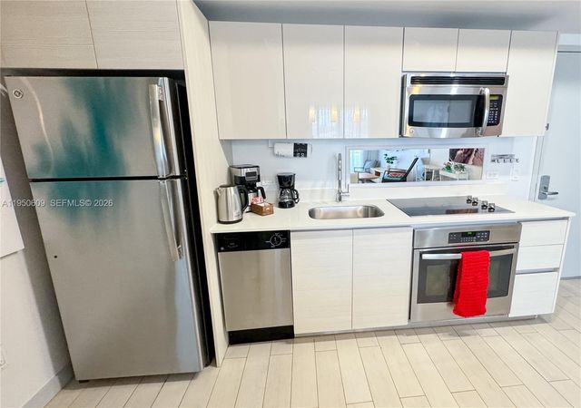 2602 E Hallandale Beach Blvd R409, Hallandale Beach, FL 33009