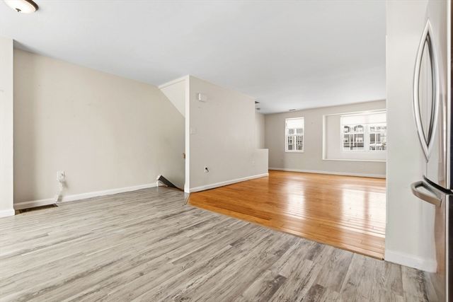 37 Mercury Ter 37, Haverhill, MA 01832