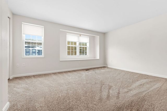 37 Mercury Ter 37, Haverhill, MA 01832