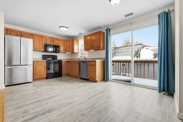 37 Mercury Ter 37, Haverhill, MA 01832