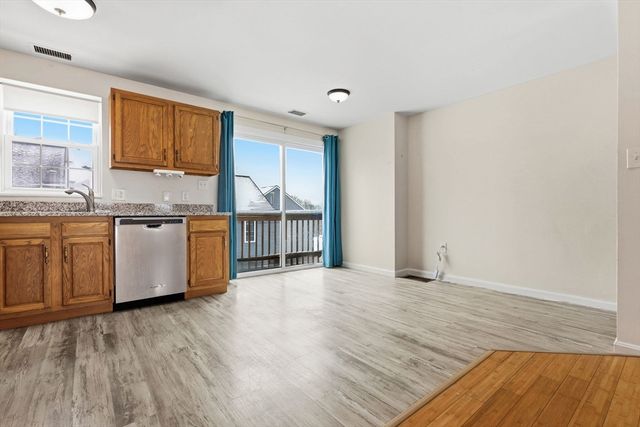 37 Mercury Ter 37, Haverhill, MA 01832