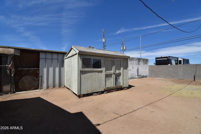 1912 W MONTE VISTA Road, Phoenix, AZ 85009