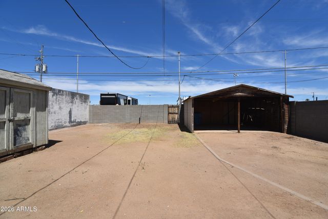 1912 W MONTE VISTA Road, Phoenix, AZ 85009