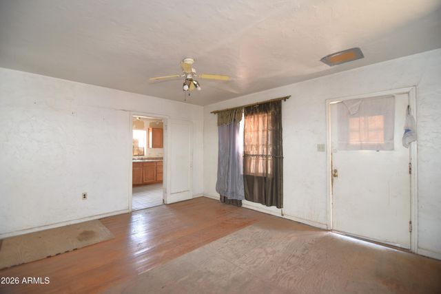 1912 W MONTE VISTA Road, Phoenix, AZ 85009