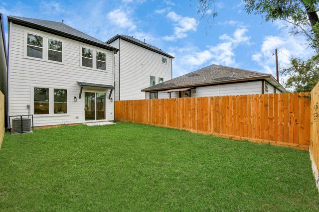 2610 Vance Street, Houston, TX 77093