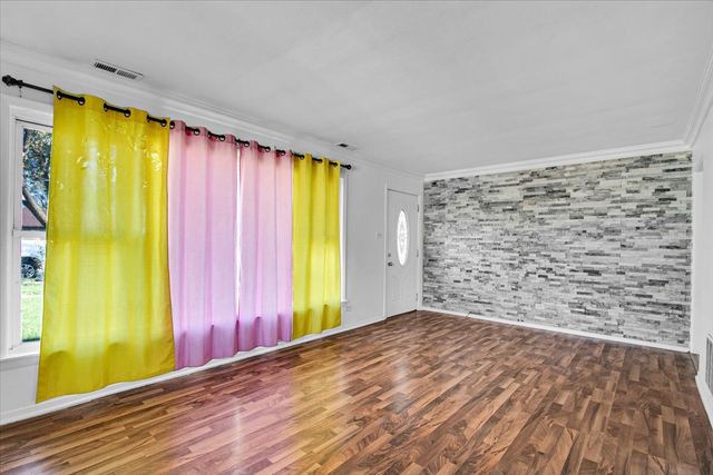 17006 Park Avenue, Lansing, IL 60438