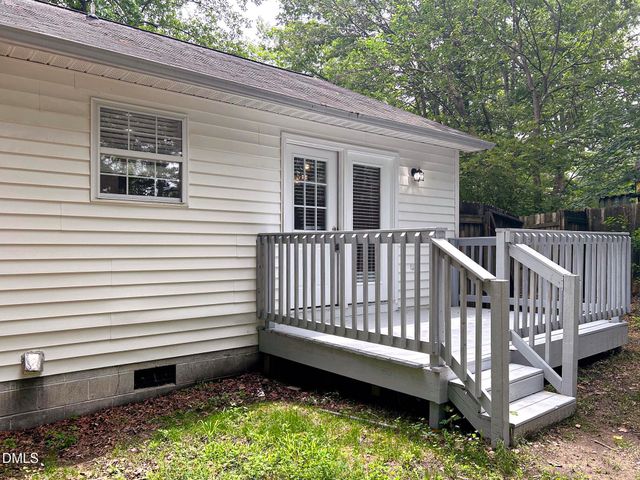 501 Correnna Street, Apex, NC 27502