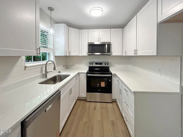 501 Correnna Street, Apex, NC 27502