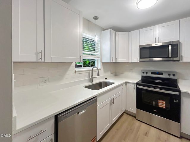 501 Correnna Street, Apex, NC 27502
