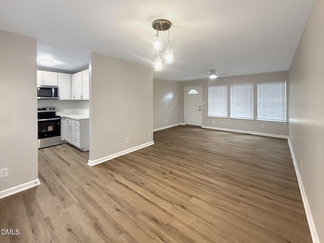 501 Correnna Street, Apex, NC 27502